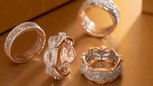 Walking Down the Aisle in Exquisite Elegance: The Perfect Bridal Gold Ring